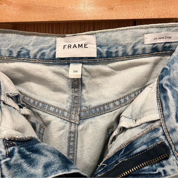 Frame | Le Jane | High-Rise Crop | Wide-Leg Jeans | Size 26 - Picture 4 of 10